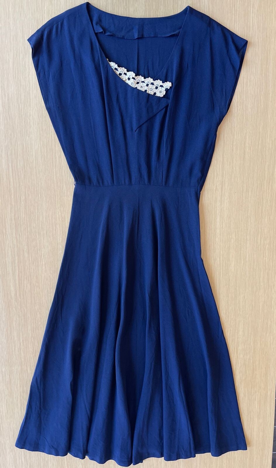 40’s 50’s Navy-Blue Rayon Lace-Beaded Collar Dress Lady Petite Size S/M