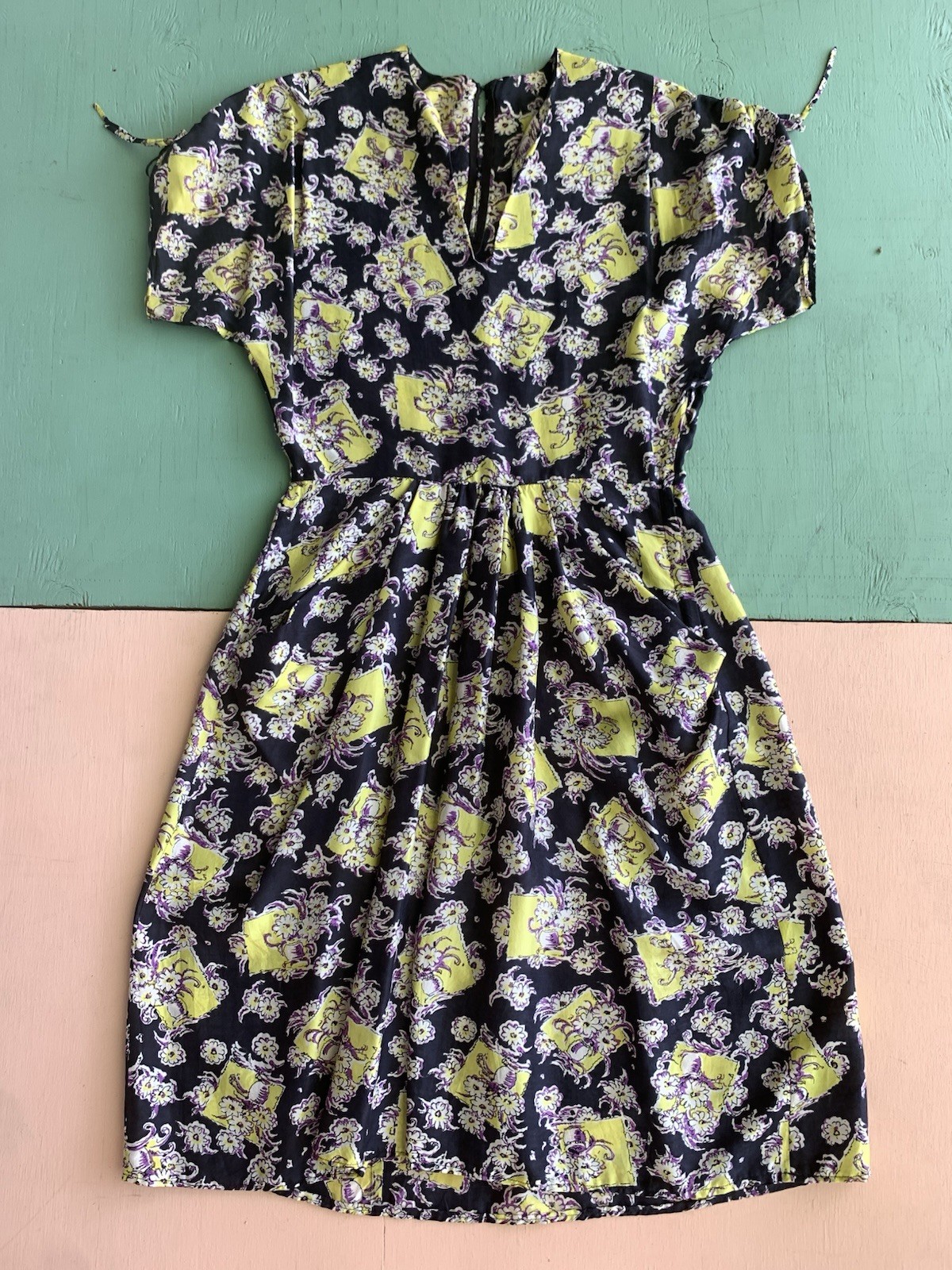 Vintage 1950s Floral Silk Dress Black Yellow Purple Flowers Size S/M