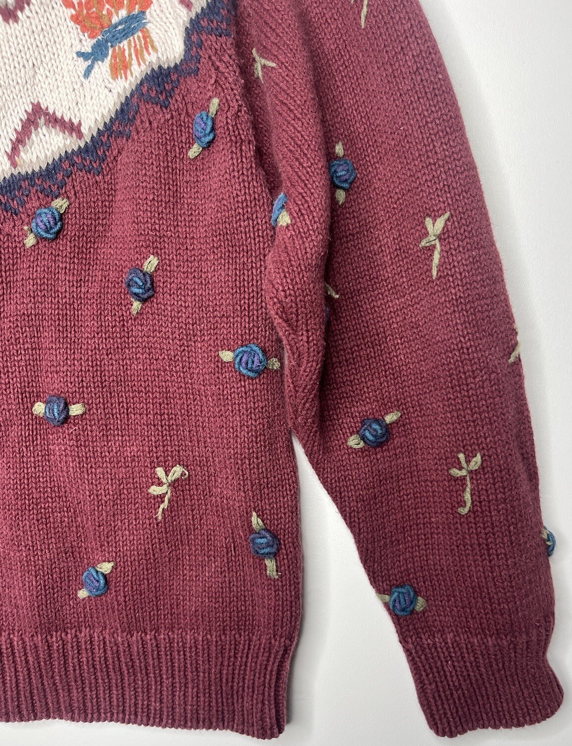 Van Heusen Hand Knitted For Her Floral Sweater Burgundy Size Small Vintage