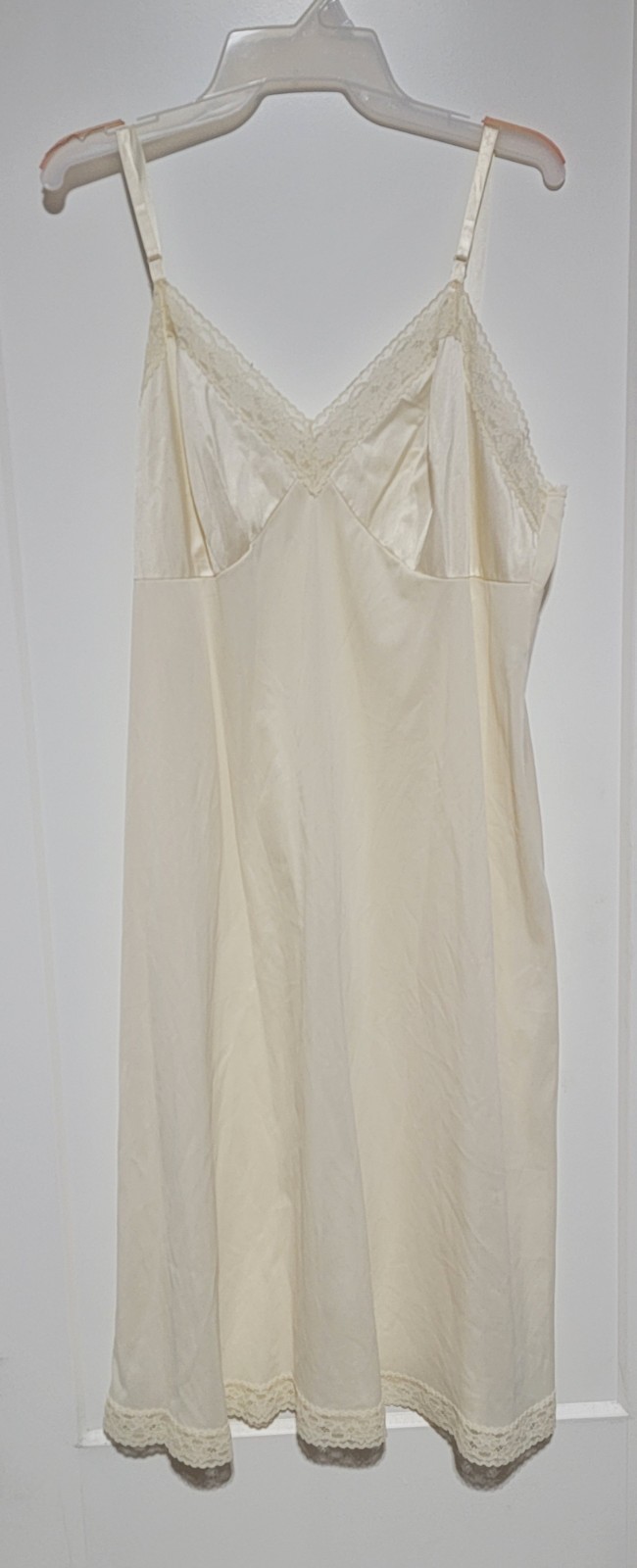 Early 1960s Vanity Fair Ivory Nylon Slip | DuPont Antron | Made in USA | Vintage