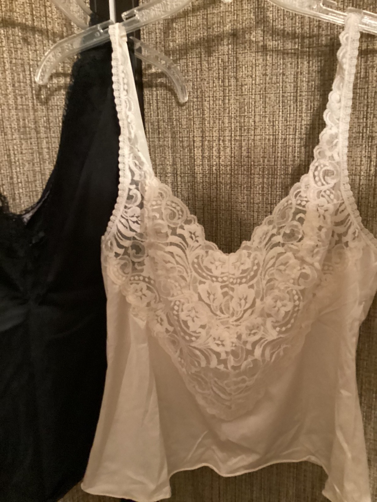 Lot of 2 VTG Satin & Lace Camisoles Ivory & Black Vanity Fair Bonne Nuit 38 L