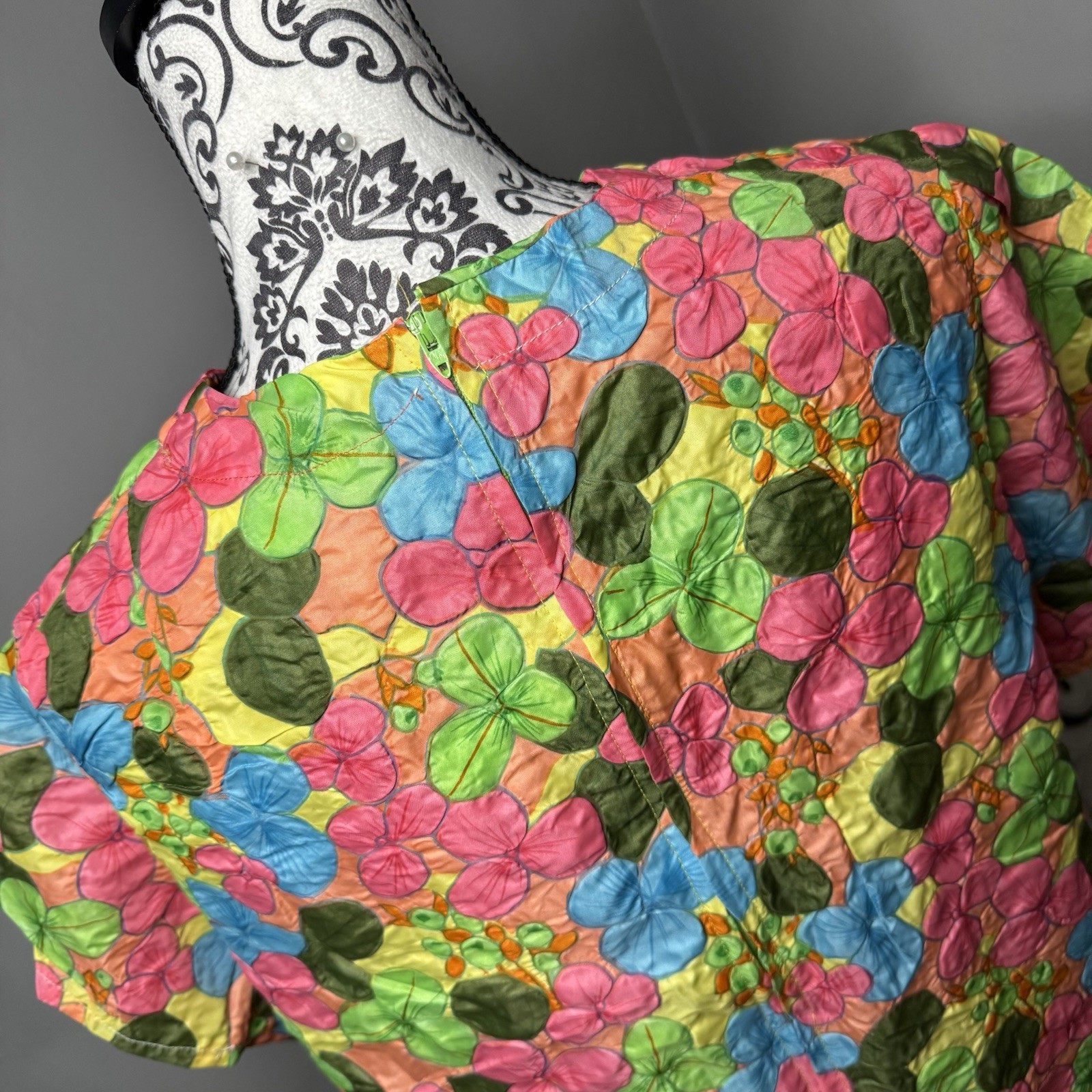 VINTAGE Boho Neon Floral Short Sleeve Dress Size Medium Hippie Retro 60s 70s