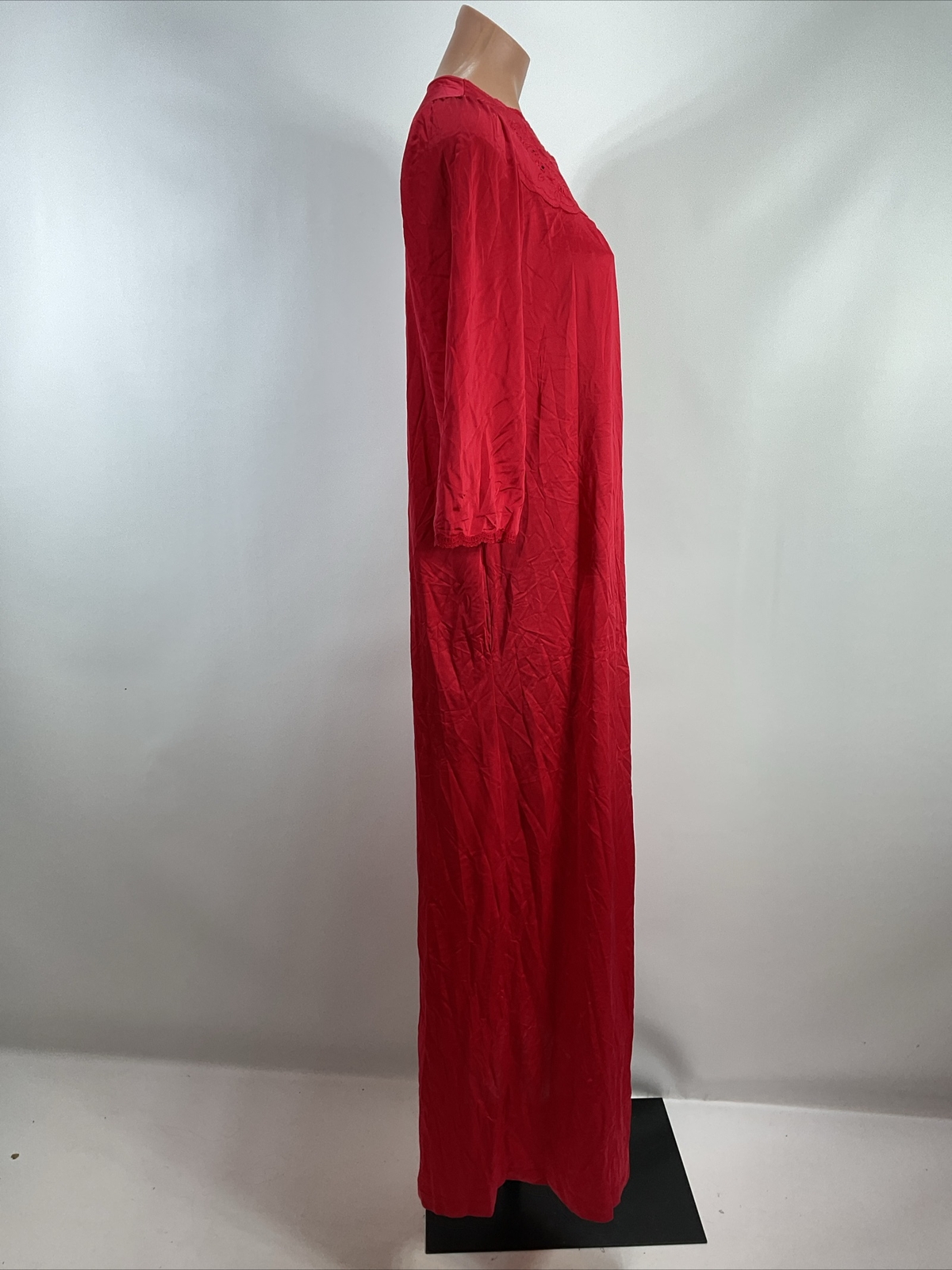 Vintage Shadowline ruby garnet red lace nylon robe negligee peignoir elegant S