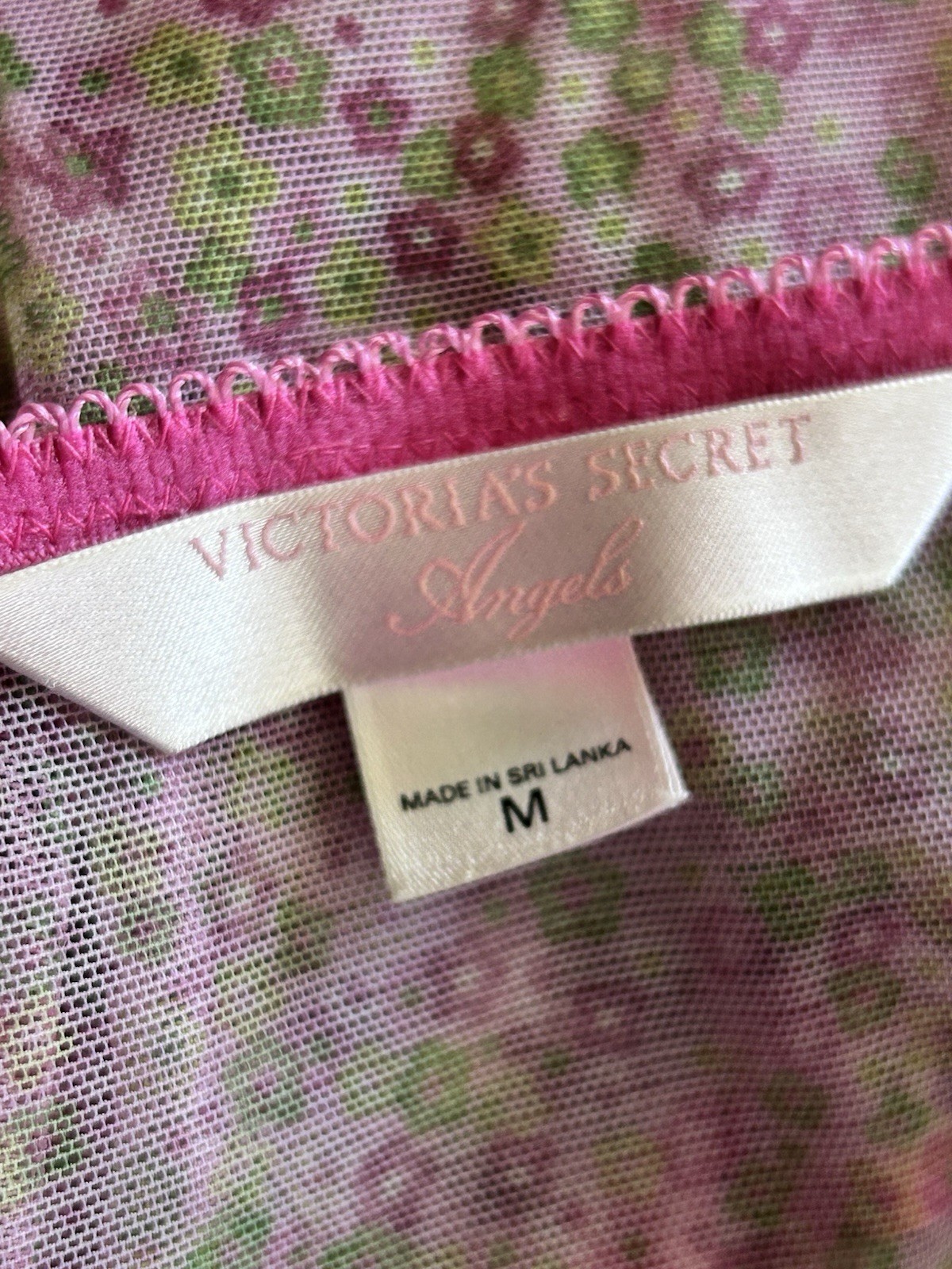 Vintage 2005 Y2K Victoria’s Secret Angels pink / green floral lace cami top M