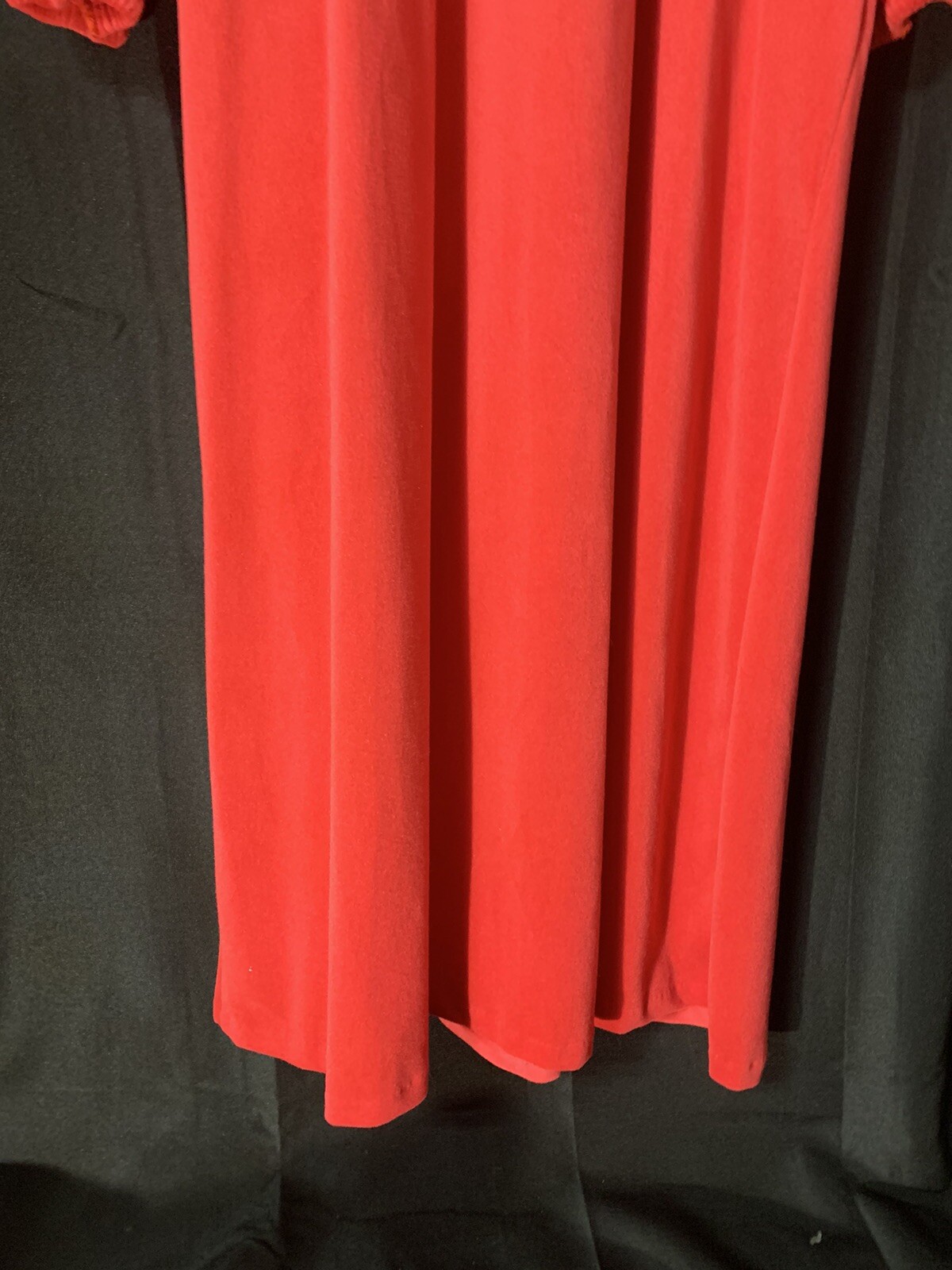 Gilligan O’Malley Velour Zip Red Ruffle Lace Robe Housecoat M 12-14 Made in USA