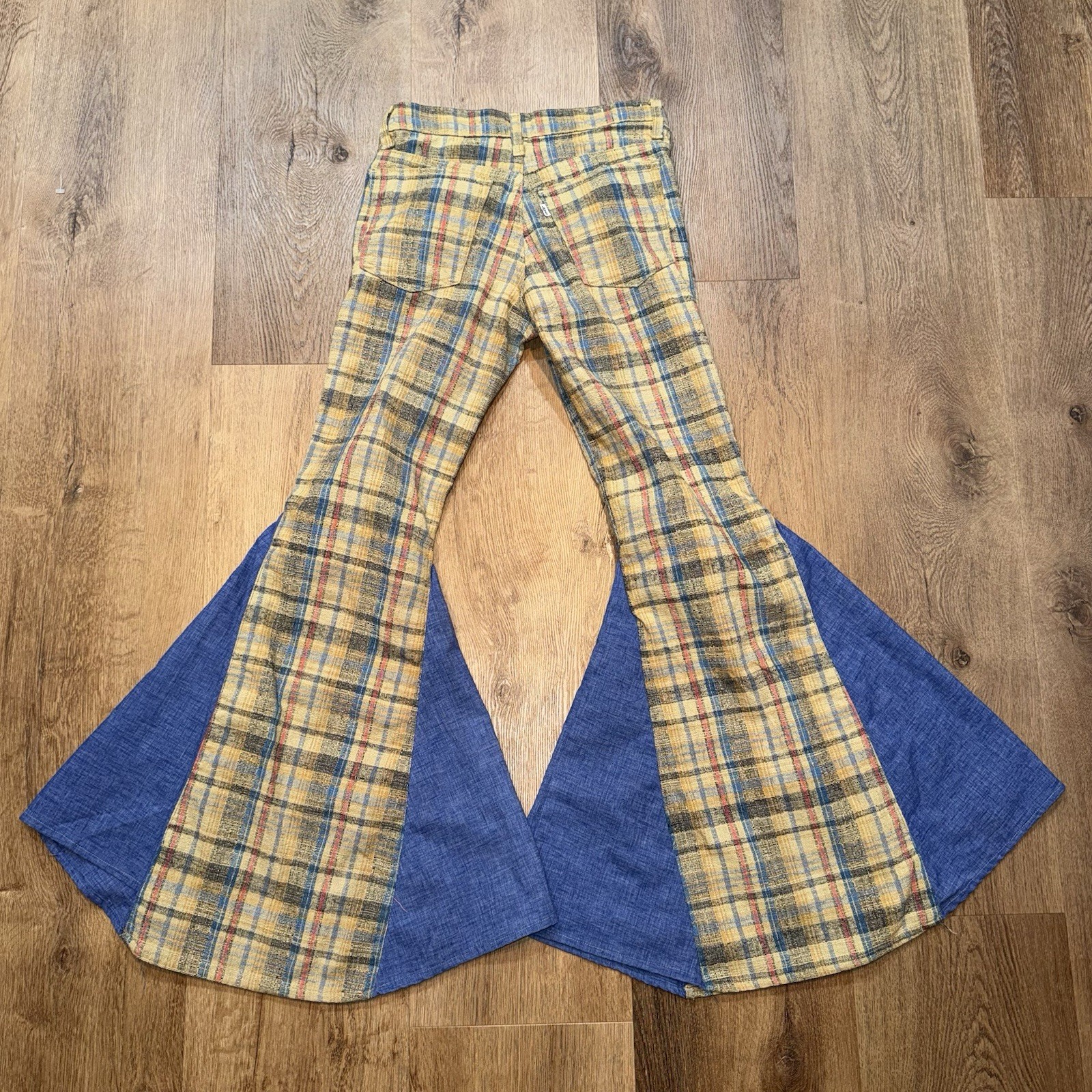 Vintage Levis Bell Bottom Pants Womens 28 30 60s 70s Disco Hippie Boho Custom