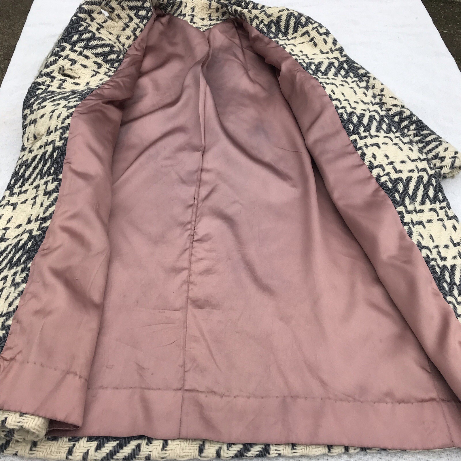 Vtg 50s 60s Woven Wool Women’s Coat Geo Southwestern M L Grey Tan Mod Retro USA