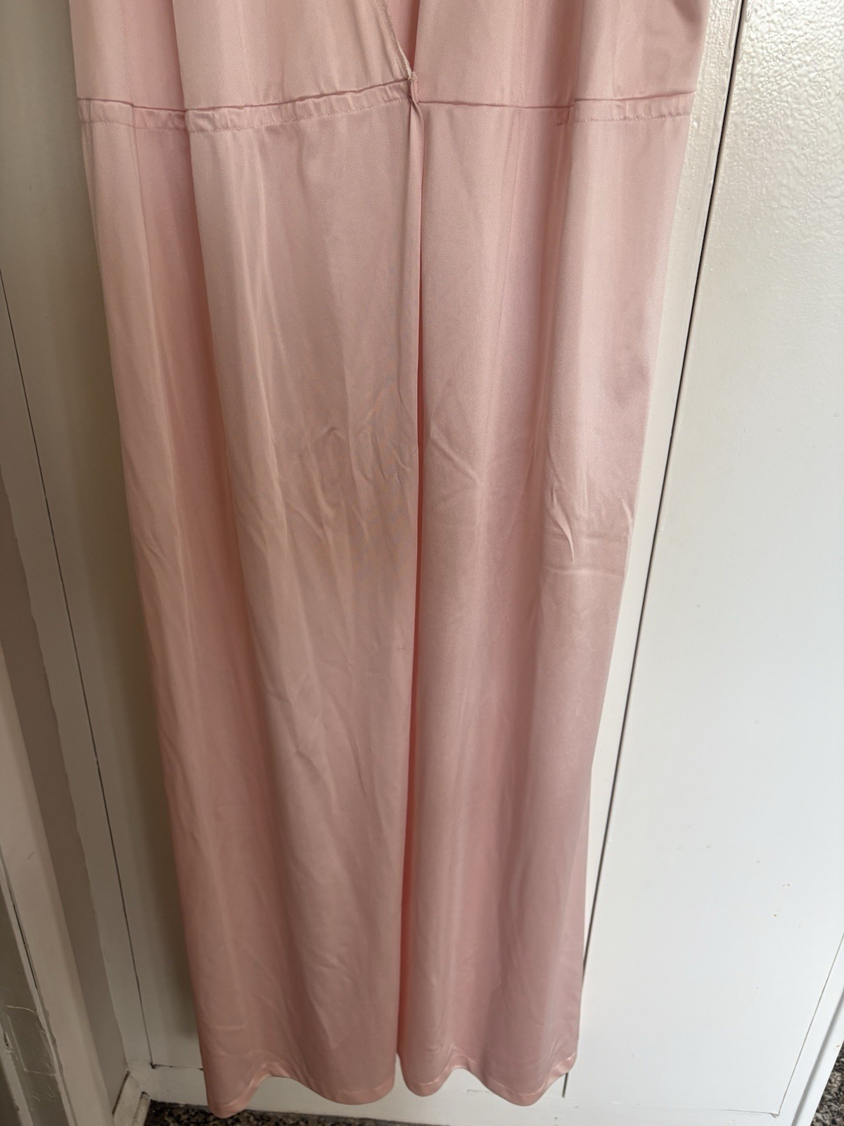 VINTAGE JOLIE TWO Pink Nylon Shiny Satin Maxi Robe Gown Medium M Floral Lace