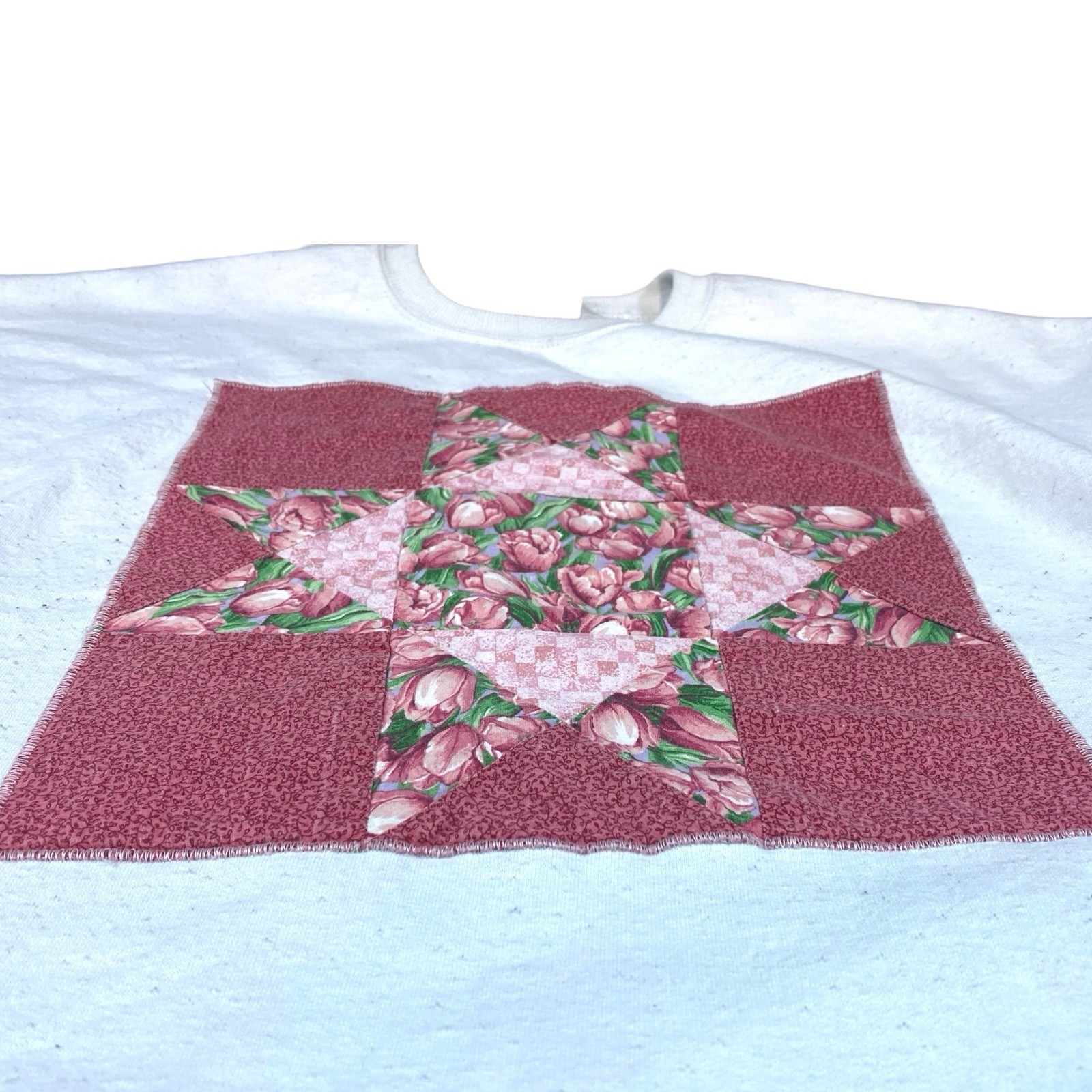 Jerzees Sweatshirt Womens Adult XL White 90s Handmade Grannycore Quilt VTG