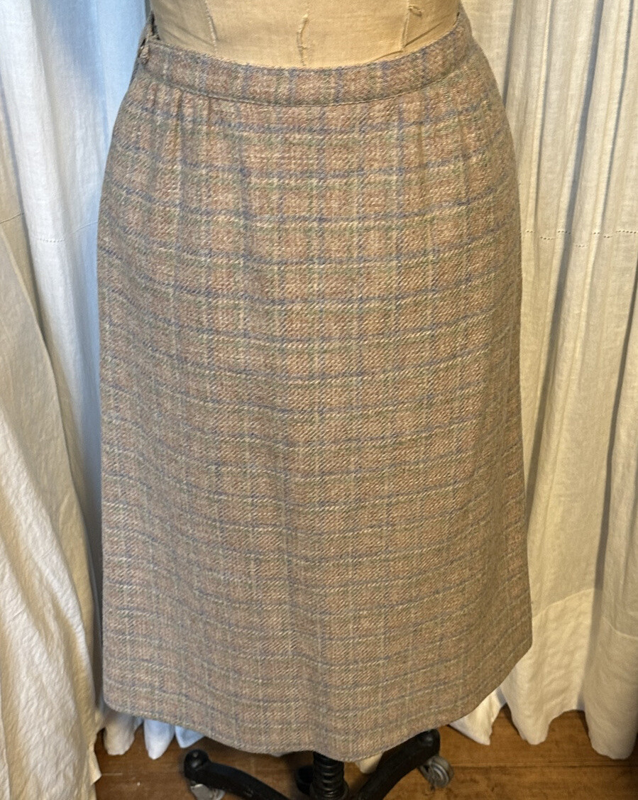 Vintage Ms.Sero Womens Pale Beige/Pink/Blue Wool Plaid Skirt Suit Sz 8 used