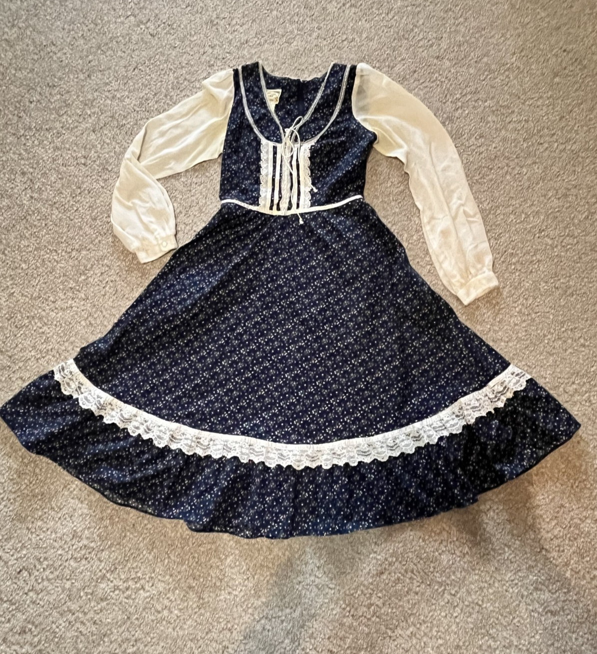 Gunne Sax 1970s Blue Prairie Dress Lace Trim Long Sleeve Vintage