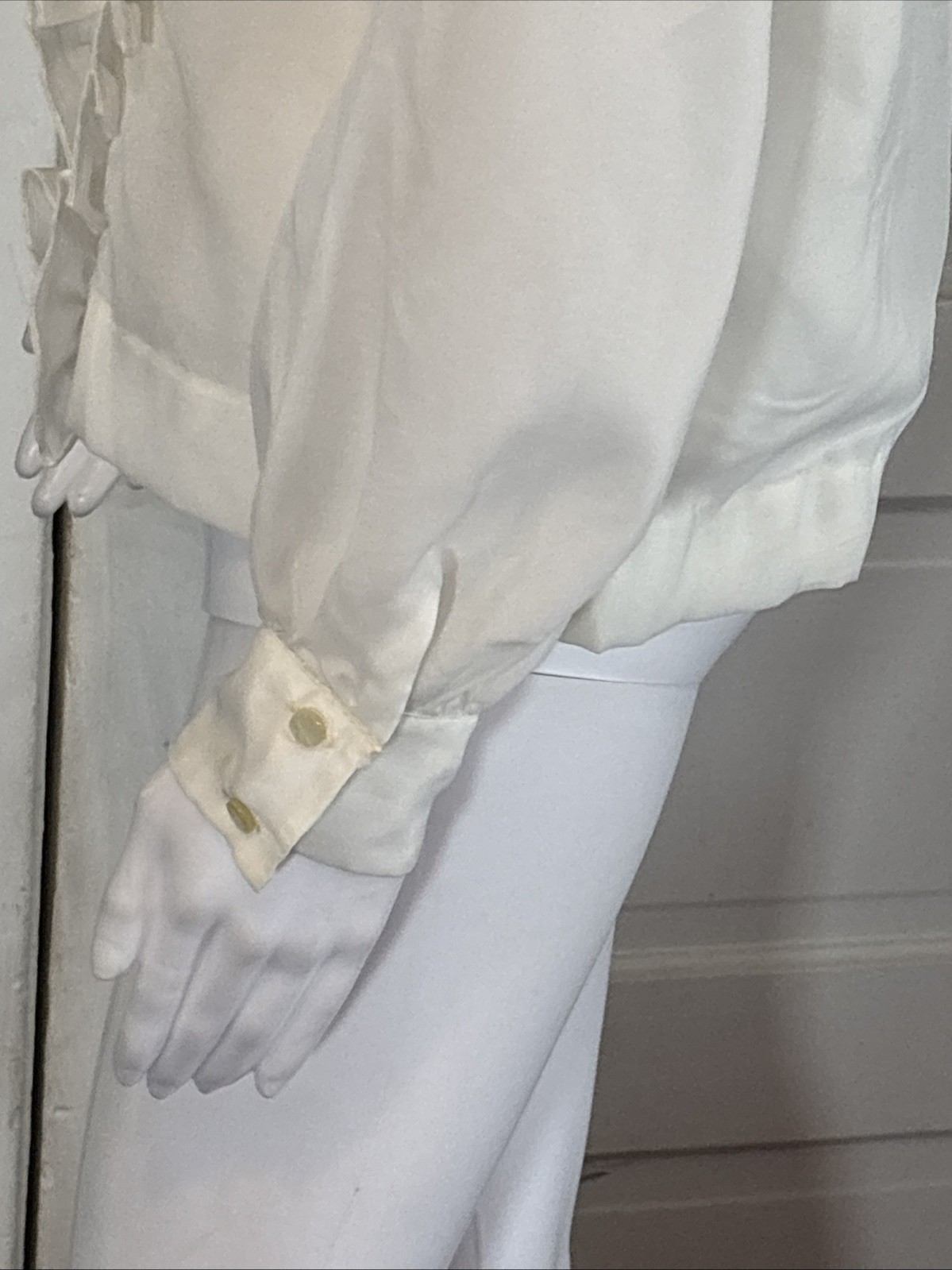 VTG 70s Women’s White Cropped Ruffle Shirt ALADDIN 36/16 Longsleeve Button Sheer
