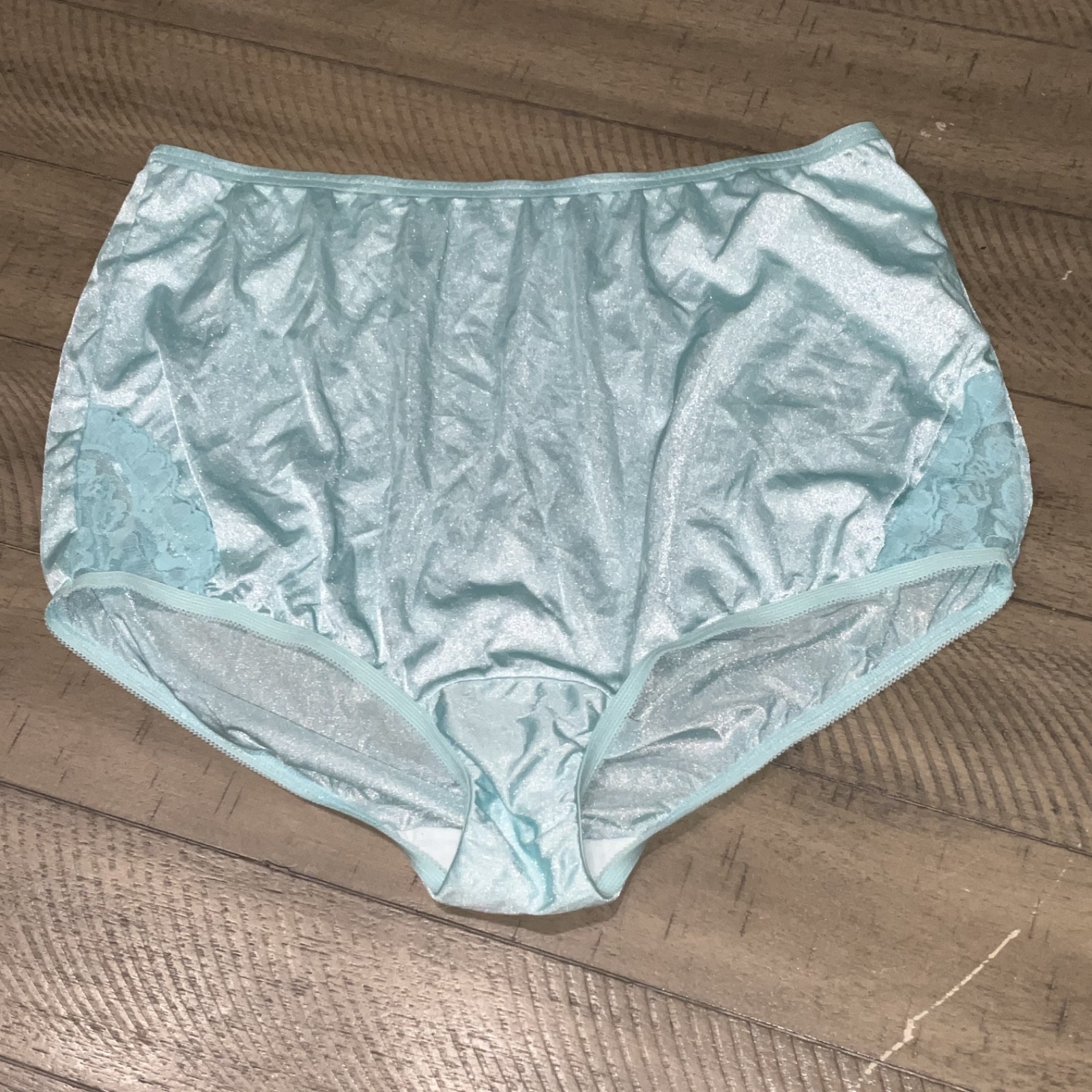 Vintage Vanity Fair Shiny Nylon Blue w/ Lace Granny Panty Sz 8 Style 13-001
