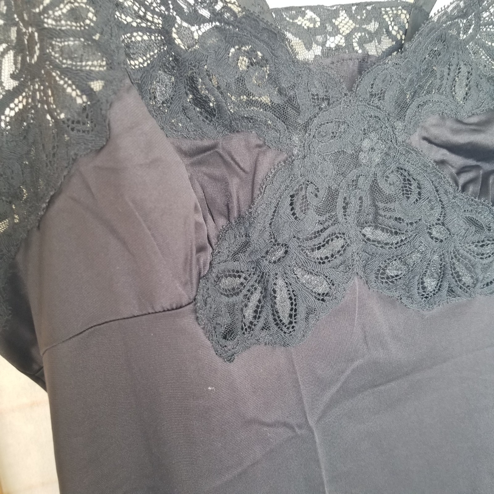 Vintage Shadowline Camisole Slip Top Black Lace Trim Sz 36 Made in USA EUC