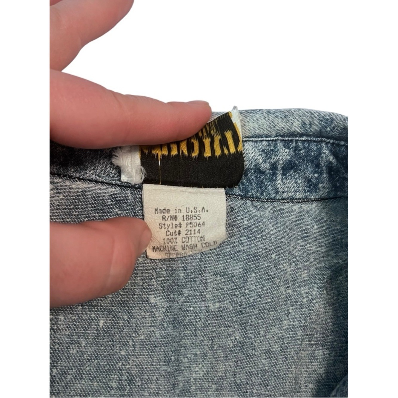 Vintage Acid Wash Chambray Pleated Statement Shirt Geometric USA Made Size 16