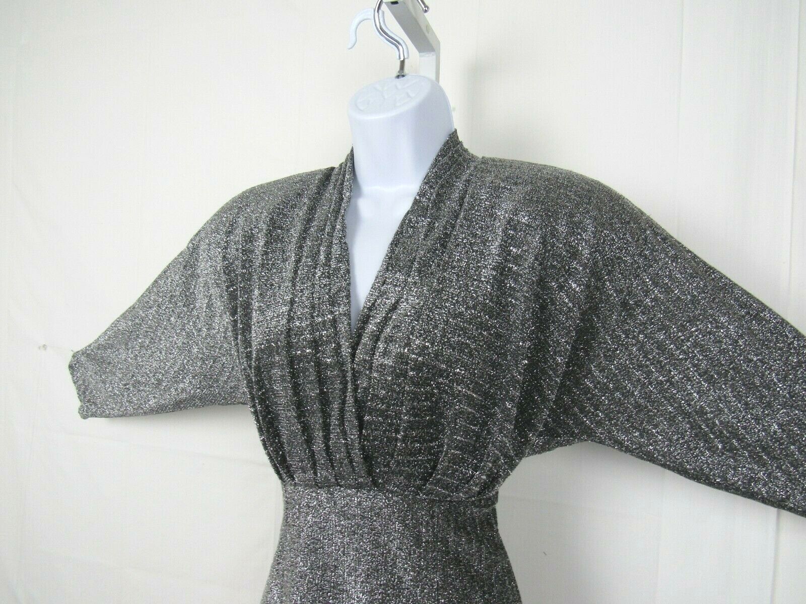 VTG NAFTA-LINE PARIS SILVER SPARKLING DRESS SIZE 38 FRANCE 8 / MED U.S. LINED