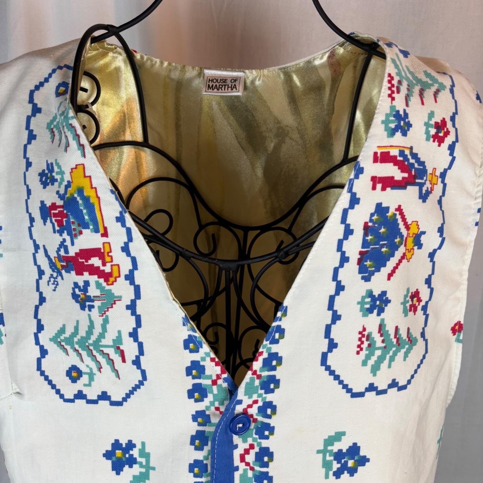 Vintage Handmade Upcycled Folk Art Cross Stitch Print Vest White Blue Gold Lined