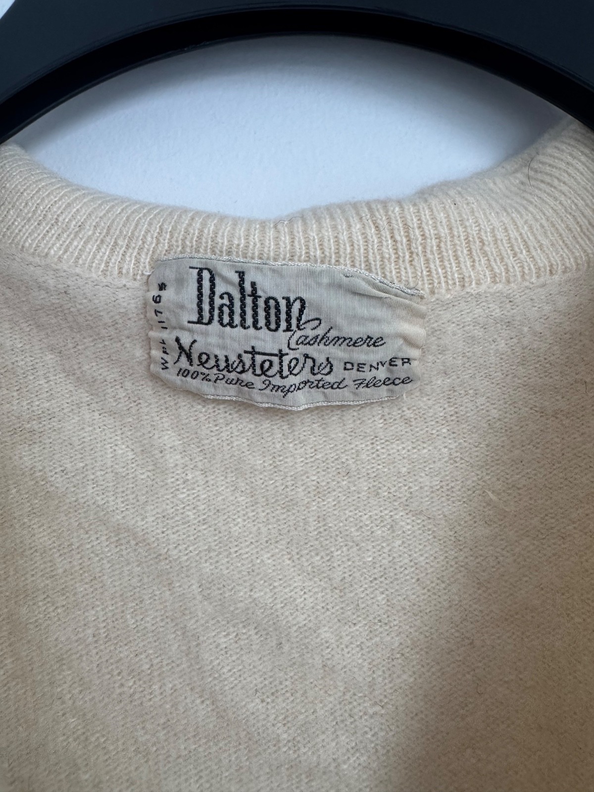 VTG 50s Dalton 100% Pure Imported Cashmere Sweater Womens S Cream Buttons