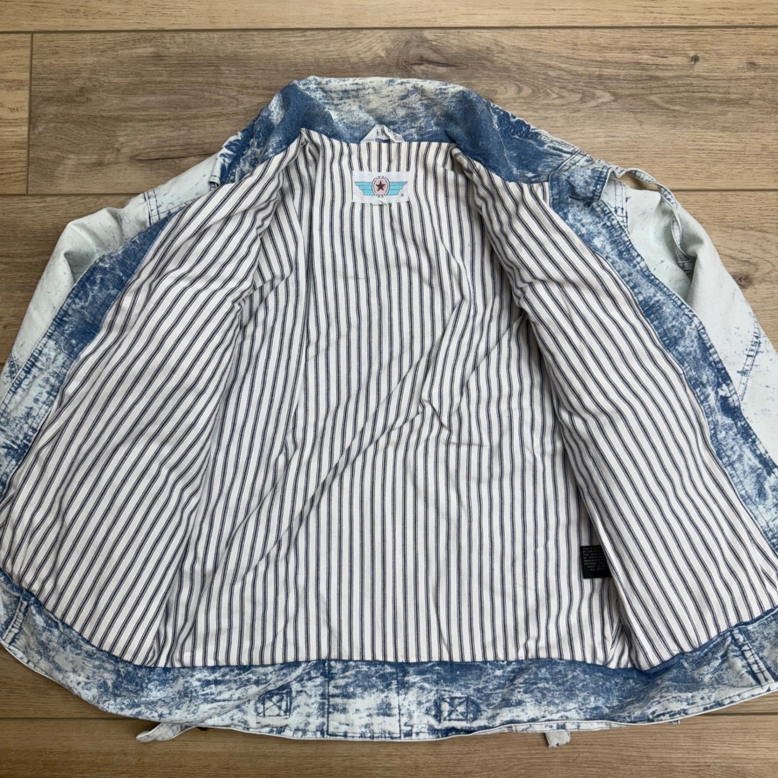 Vintage Izzi Blues Acid Wash Denim Bomber Jacket Distressed Blue Jean Grunge 80s
