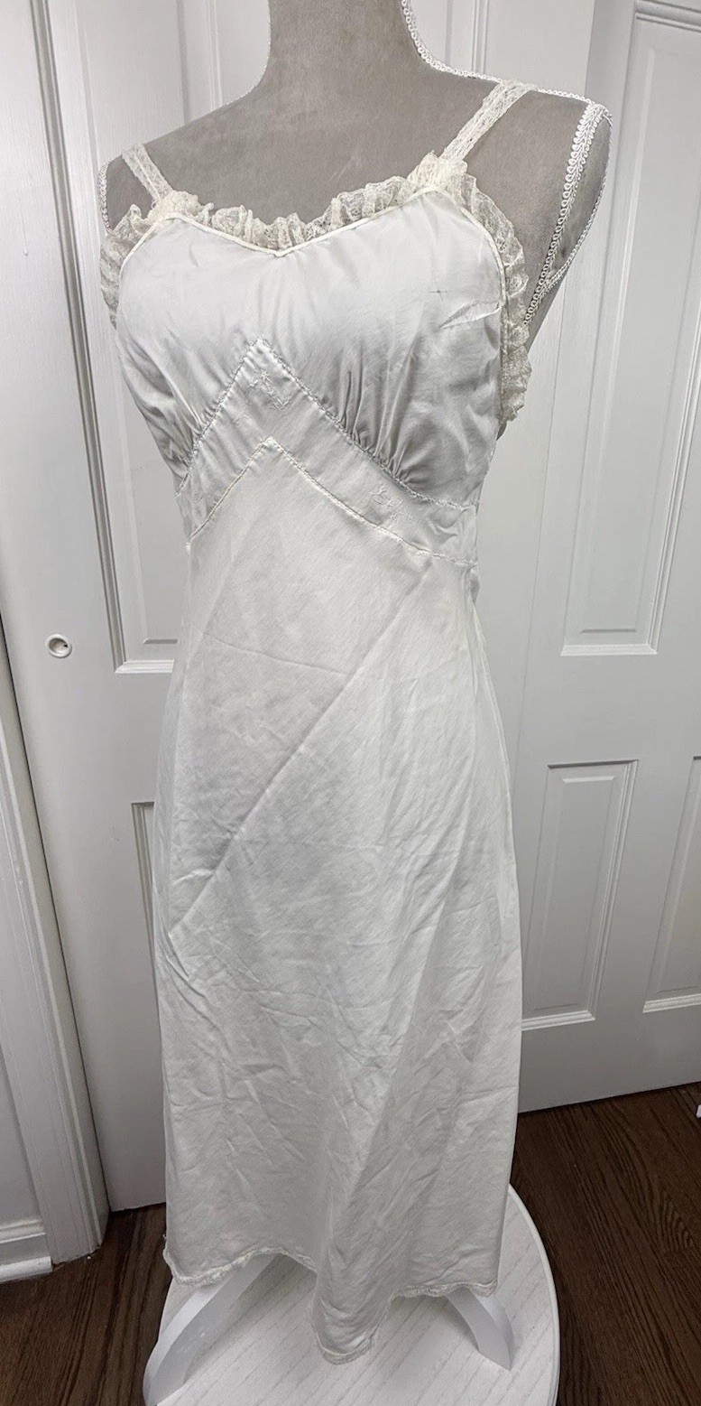 Vintage Slip Dress Chemise Size Small Silk Blend 50’s – 60’s See Measurements