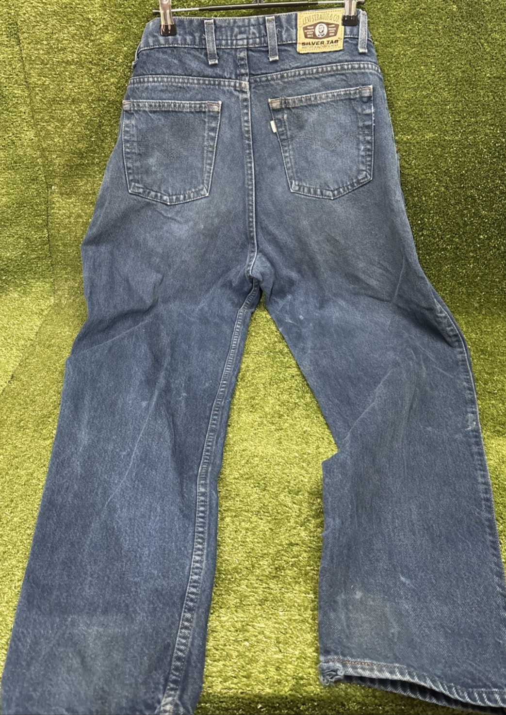 Vintage Levi’s Silver Tab Mens Jeans W32xL32 Light Wash Blue Face Patch