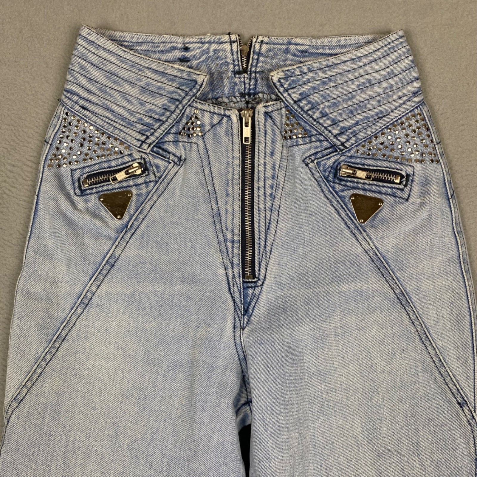 Cristina Vintage Studded High Waist Acid Wash Tapered Jeans Women Junior 7/8 Y2K