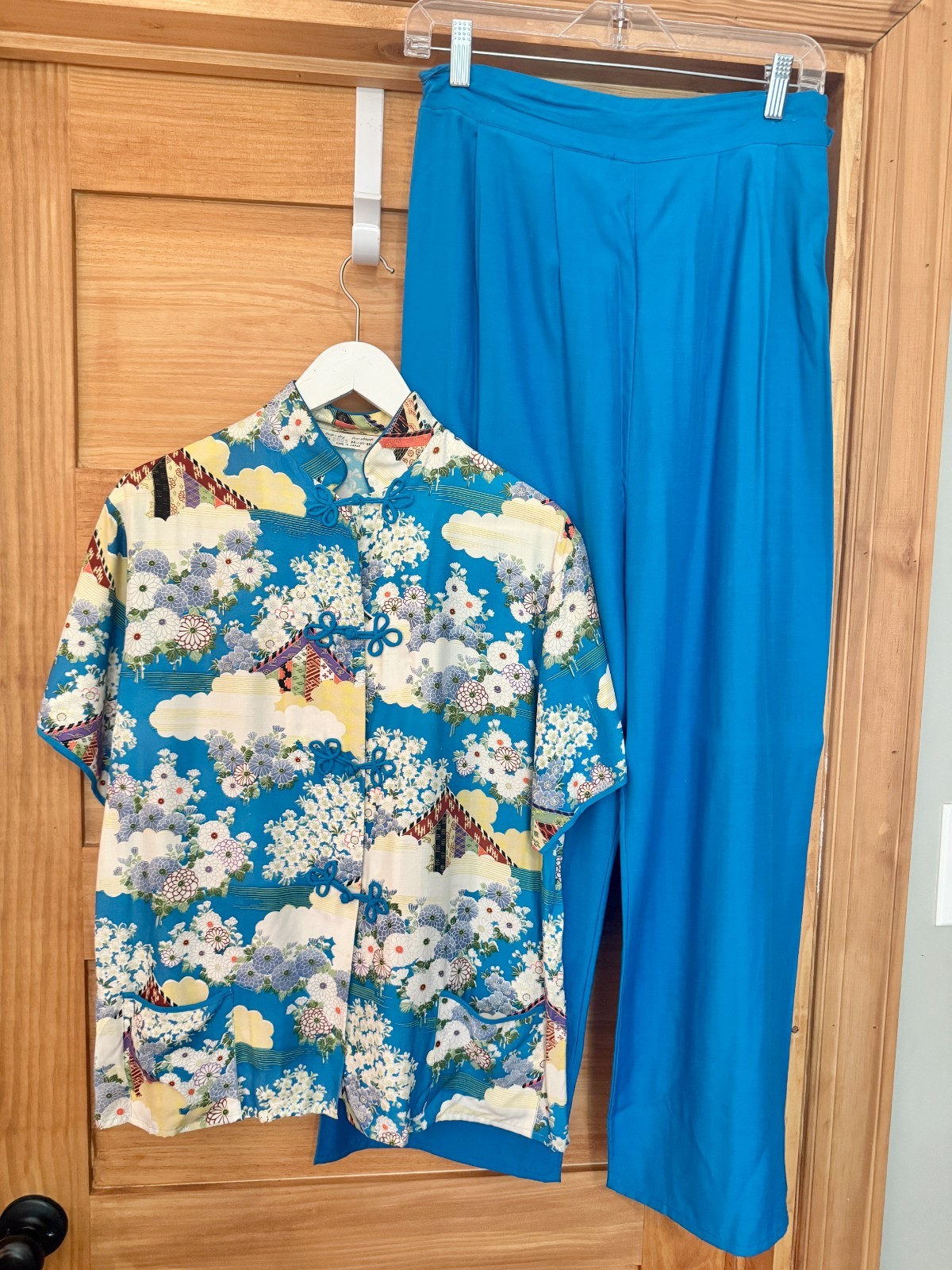 Vtg 1960s Japanese Loungewear Chinoiserie Floral Mandarin Collar Two-Piece Set M