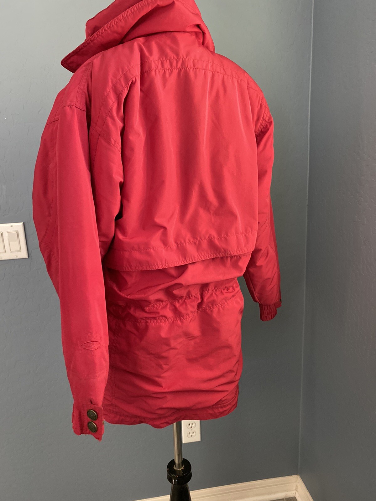 Nordica Coat 10 Vintage Snowboard Ski Jacket Fuchsia Parka Classics 80s 90s M/L