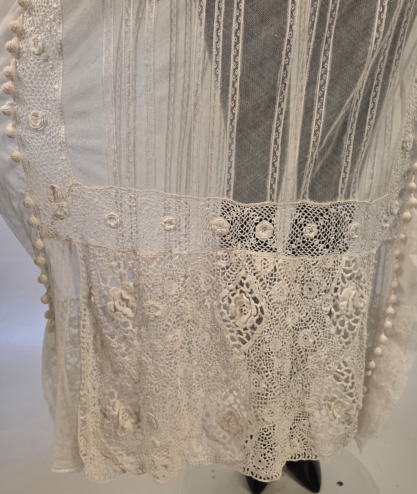 EDWARDIAN TEENS WHITE NET DRESS W HAND MADE IRISH CROCHET LACE + SIDE RUFFLES