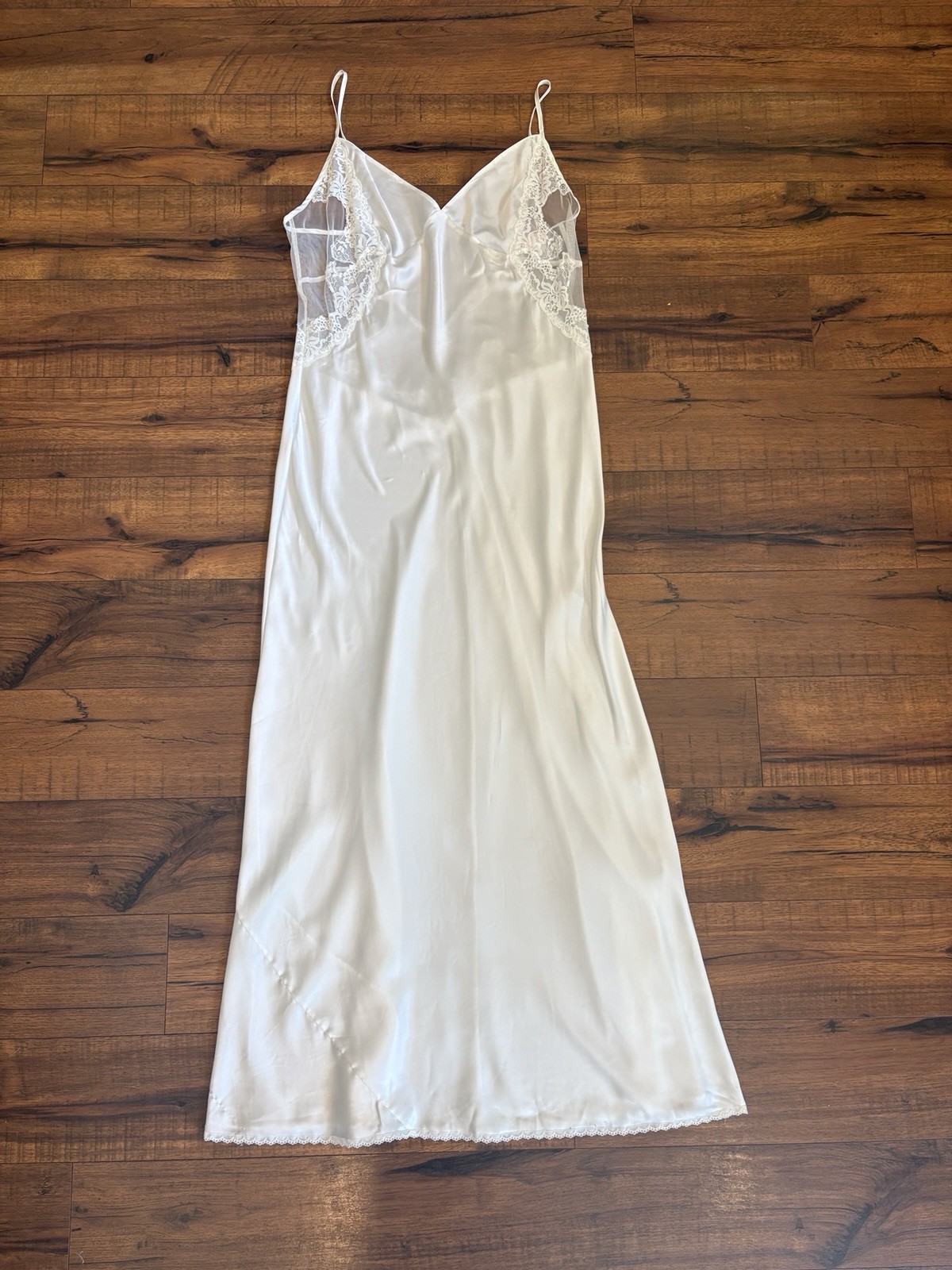 Vintage Victoria’s Secret Ivory Satin & Lace Maxi Slip Dress Nightgown Large