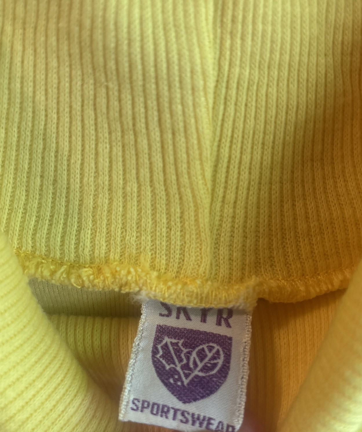 Vtg SKYR Skiwear Sportswear Womens M/L? Yellow Turtleneck Shirt Made USA Cotton