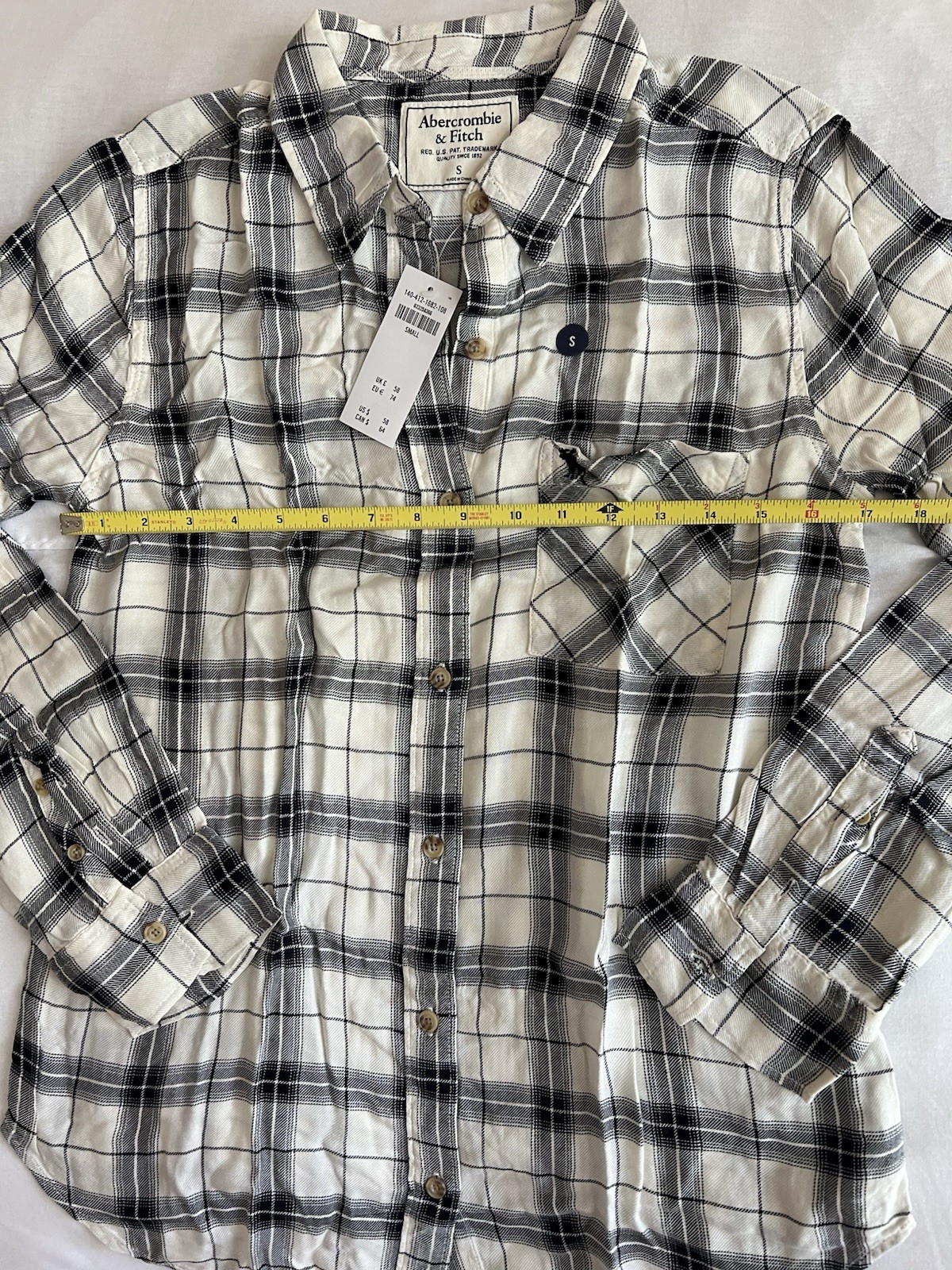 Abercrombie &Fitch Ladies Button Up Long Sleeve Shirt. Vintage 2015 size S #37