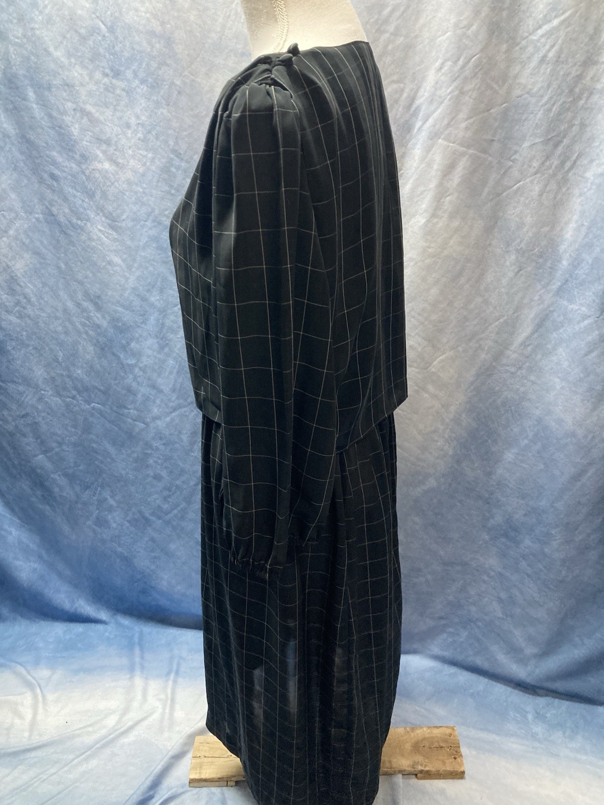Vintage 1970s Lady Carol Of New York Women’s Dress Black Layered Geometric Flowy