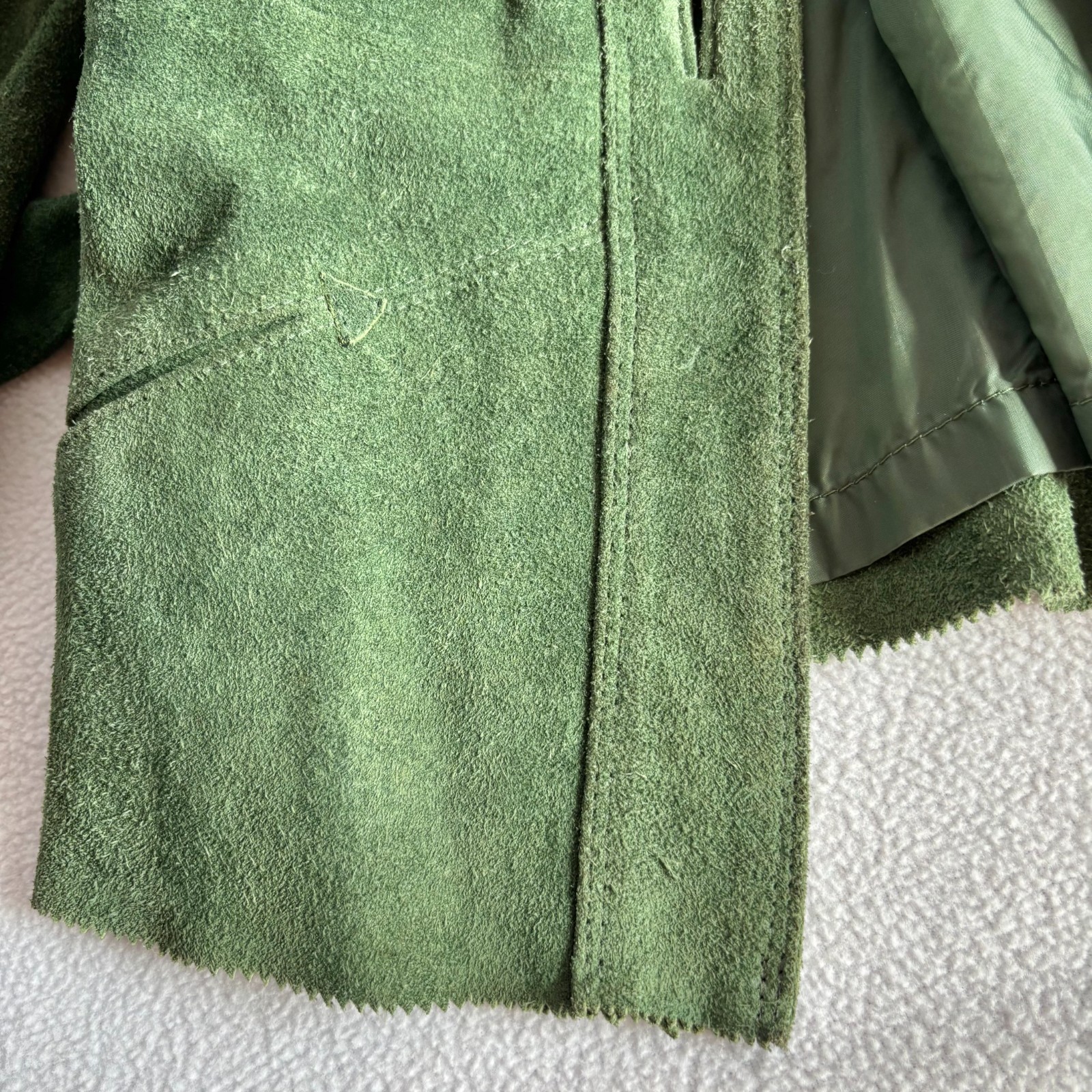 Vintage 1970s Green Suede Belted Jacket The Tannery 36 Bust