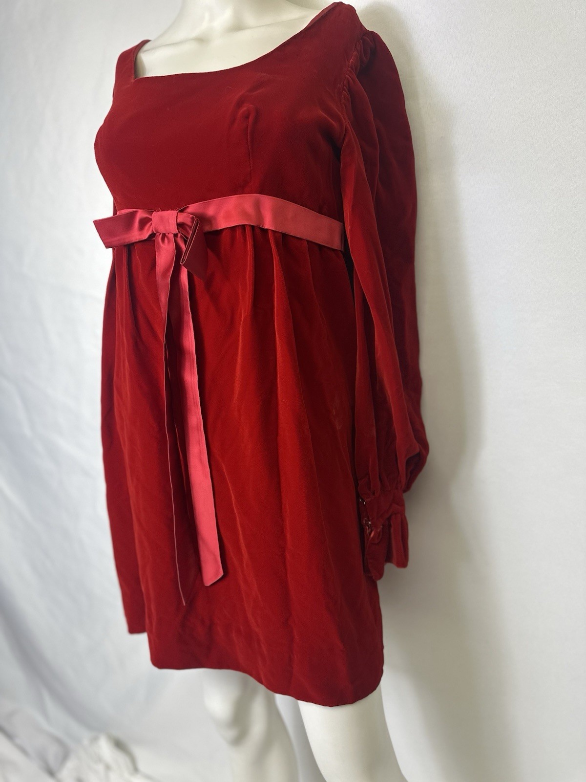 VINTAGE PERISCOPE 21 BRAND RED VELOUR DRESS Ribbon Waist Long Sleeve Size Small