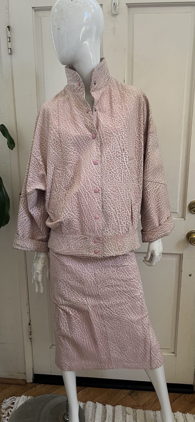 V.S.O.P. COGNAC VINTAGE ’80’s Pink Leather GLAM ROCK Jacket/Skirt Set Sz M 9/10