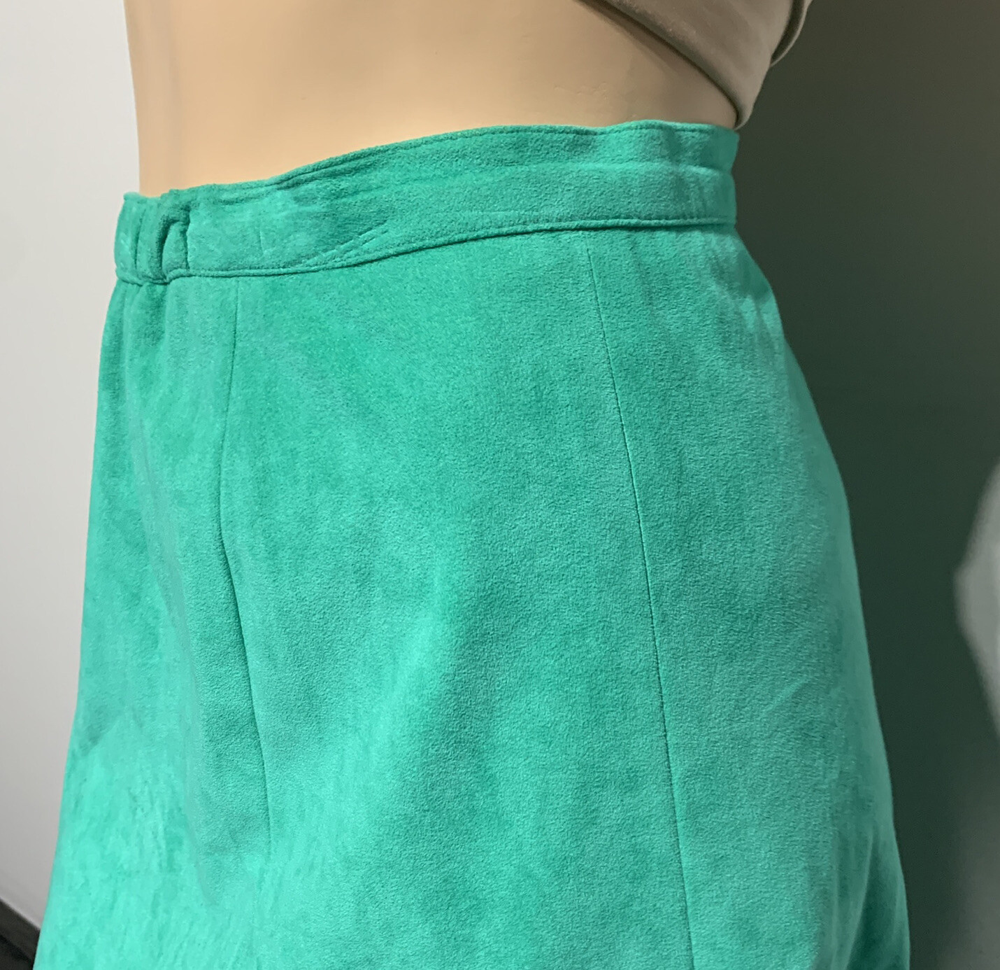 VTG Count Romi Size 4 Bright Green Ultra Suede 2-Piece Skirt Set Blazer USA