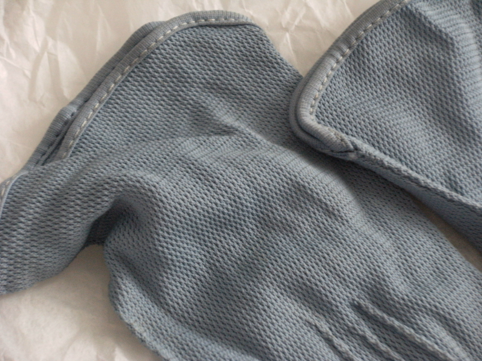 VINTAGE FORMAL GLOVES OF DISTINCTION LIGHT BLUE 9INCH SZ 6.5 RAYON MADE IN USA