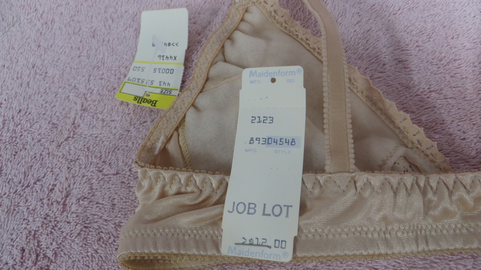 Vtg Beige Maidenform Lightly Padded Front Clasp Bra – 34A – NOS – e