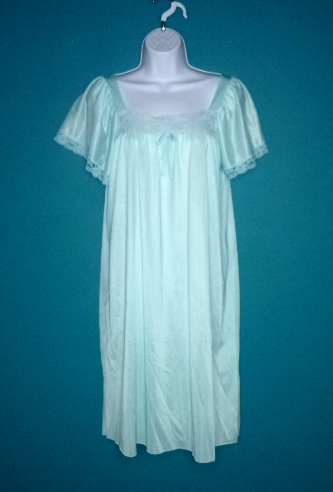 Vtg 60s Glencraft Lingerie Nightgown Aqua Lace Trim Short Sleeve Sz M