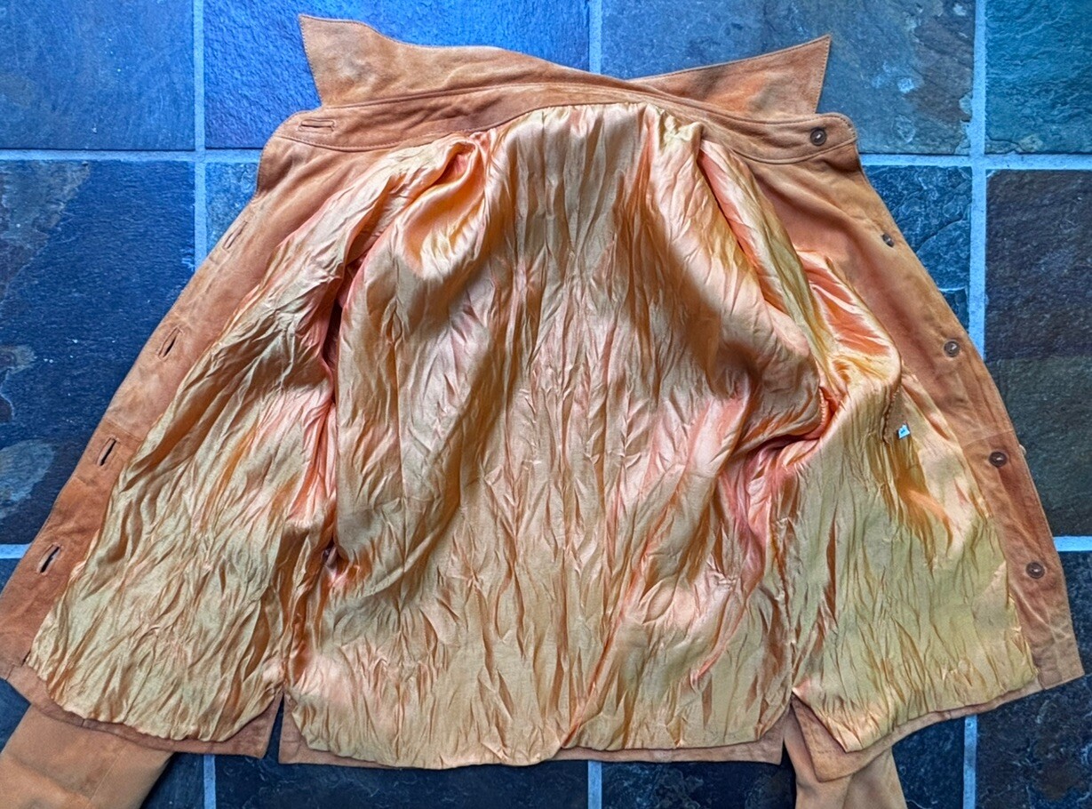 1960s Beautiful European SOFT SUEDE Tangerine Color Jacket.size 44.S/M