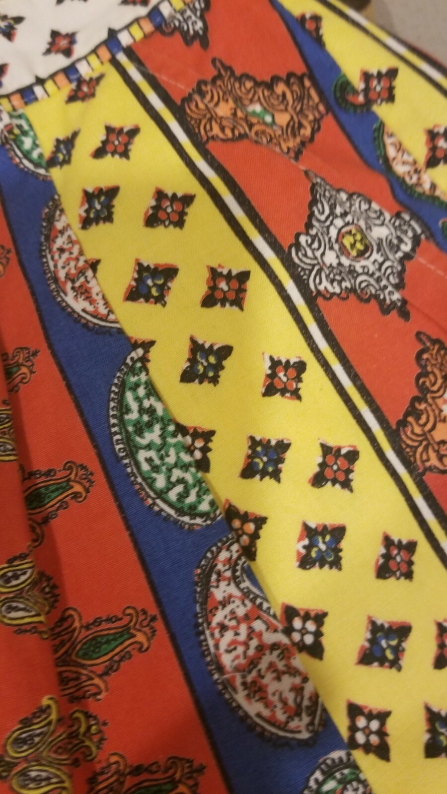 Hill Country Women’s Bermuda Shorts Paisley Retro Boho High Waist Pleated Size 8