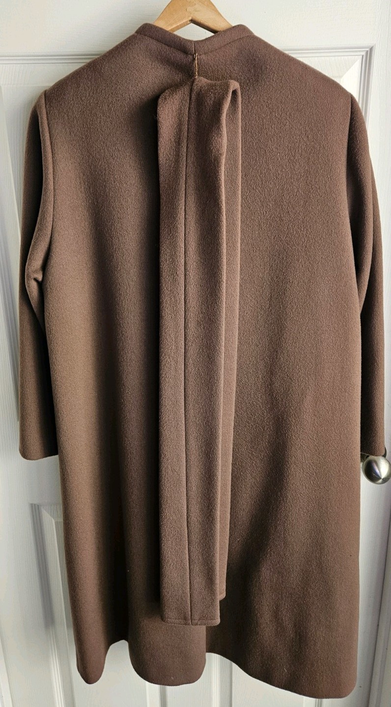 Vtg Sycamore Womans Brown Scarf Wrap Wool Coat Made In USA 100% Wool Read Desc.