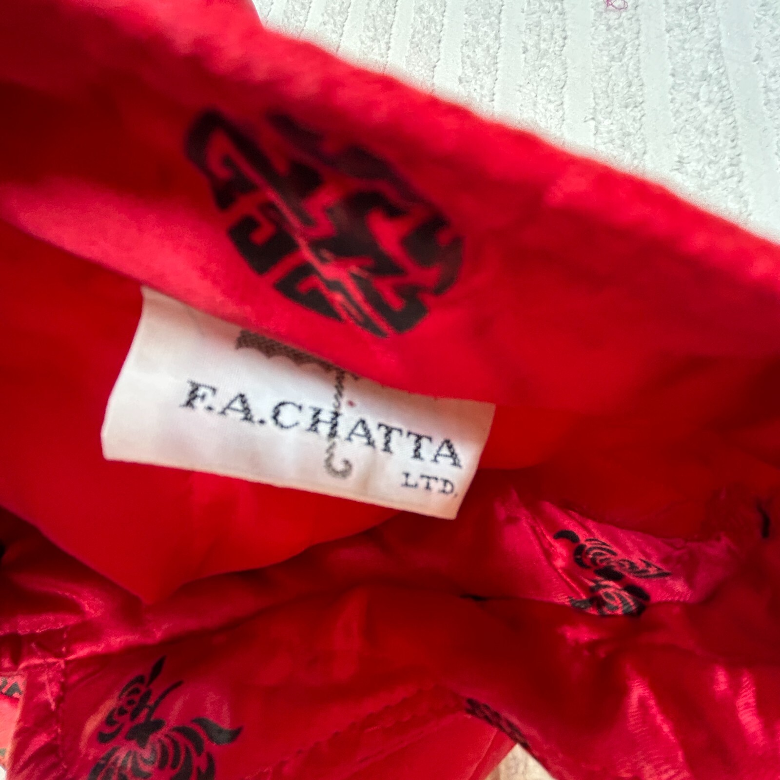 Vintage F.A. Chatta Women’s Mandarin Collar Jacket Asian-Inspired Printed Red