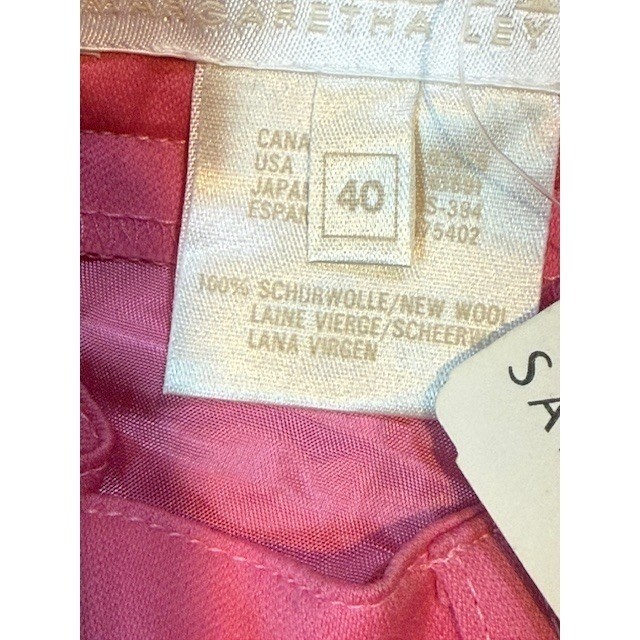 Escada Margaretha Ley Shorts 40/10 Pink Wool NWT Vintage Made in Germany