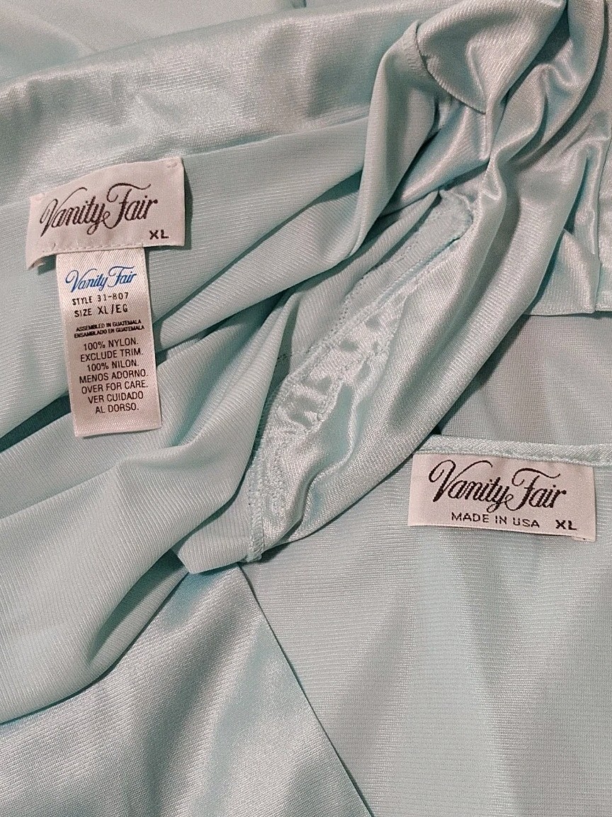 Vintage Vanity Fair Nylon Peignor Set Size XL Icy Aqua Robe Nightgown