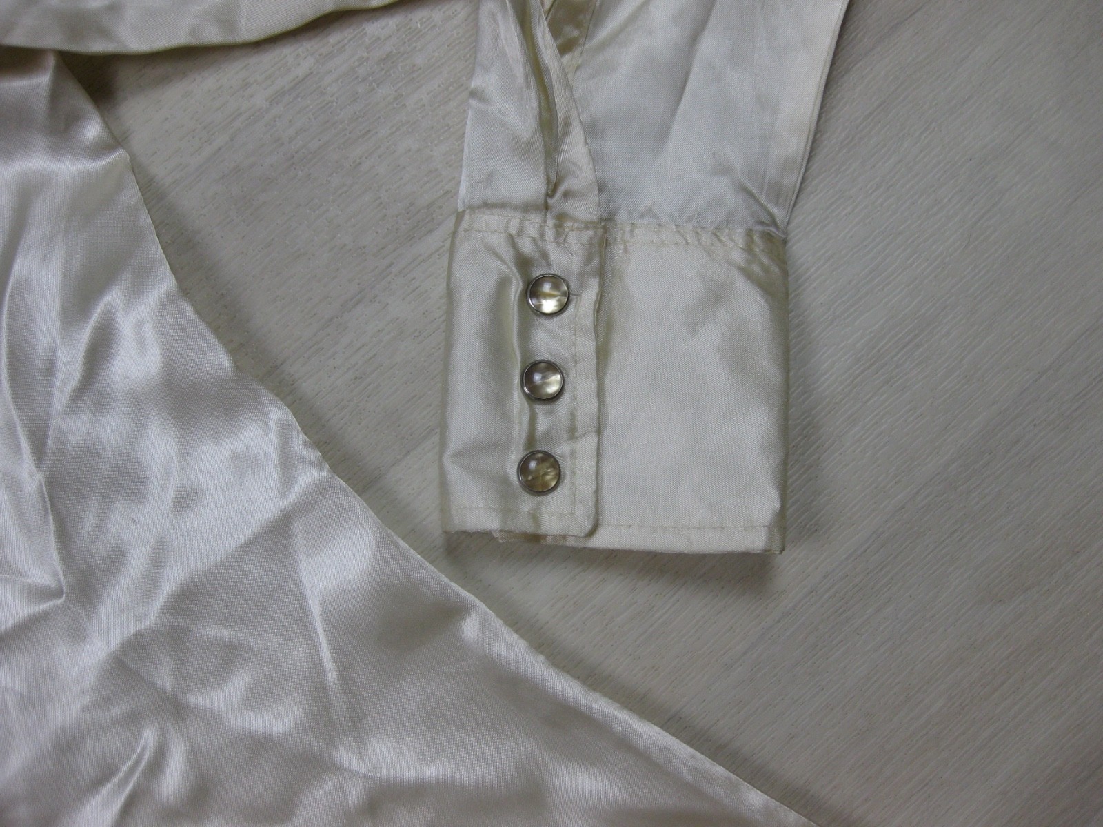 Vintage 70s Wrangler Shirt Womens (30) Satin Pearl Snap Western Cowgirl Floral
