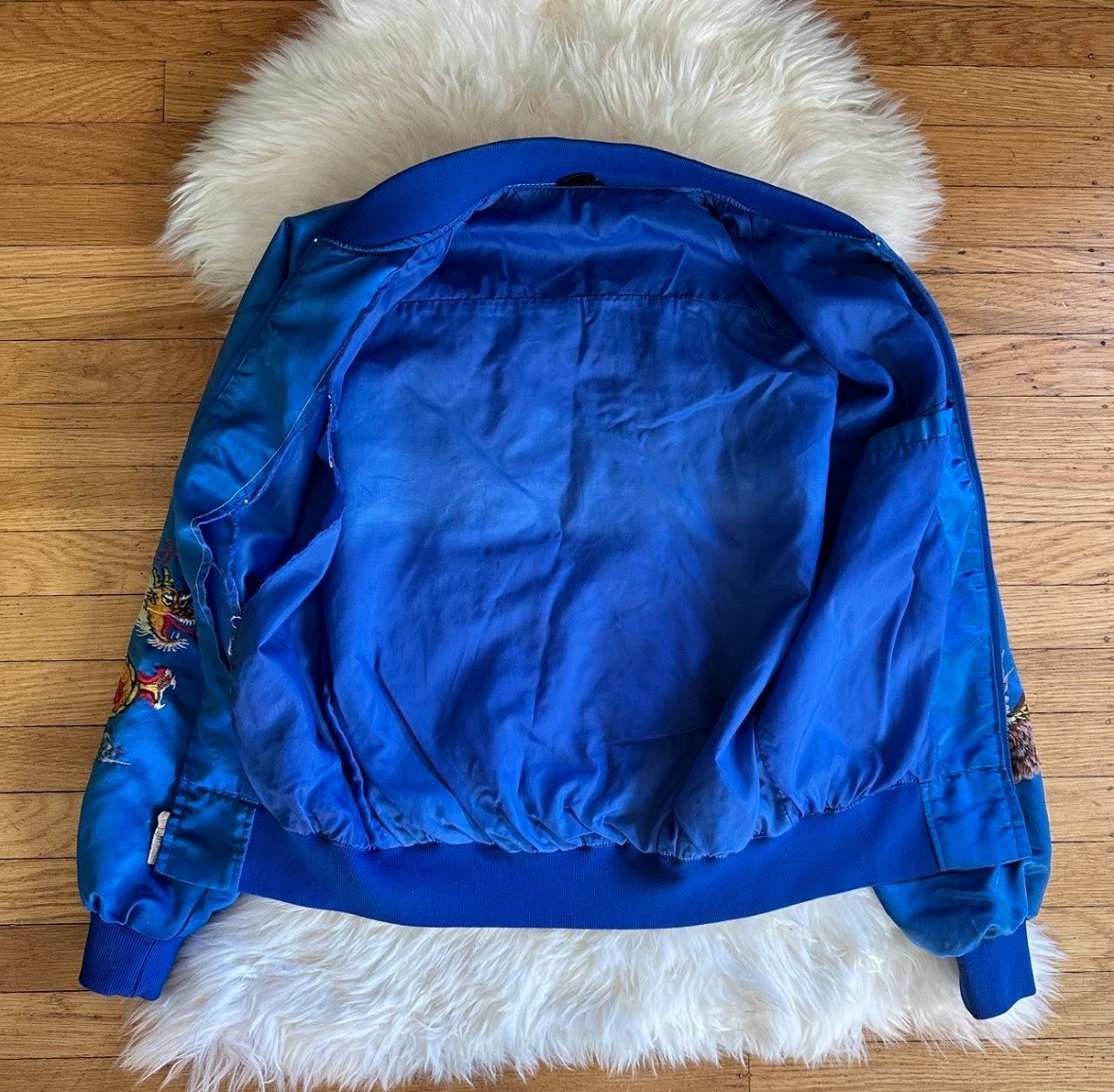 vintage 1980s sukajan souvenir blue far east japan satin bomber jacket small