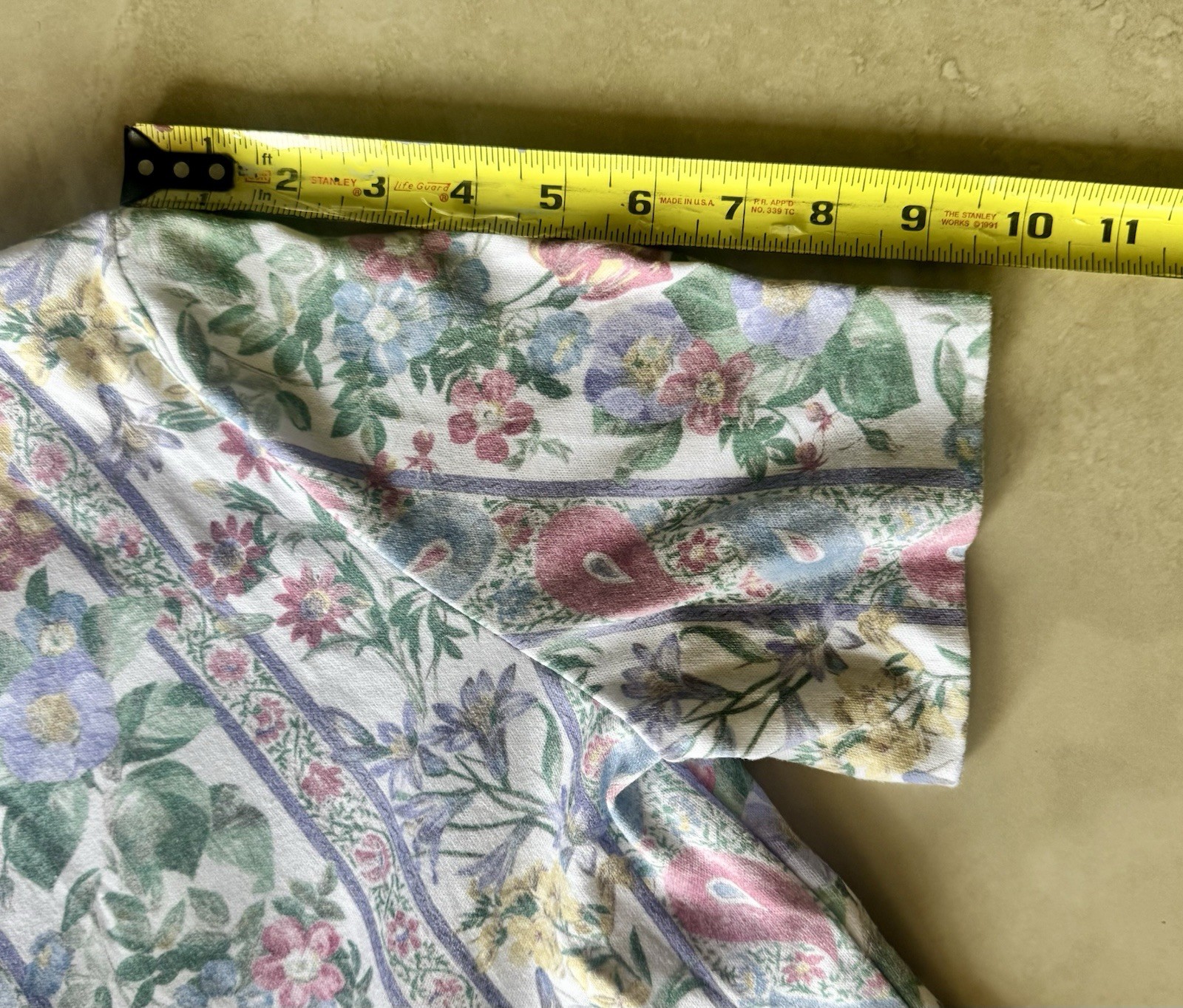 Dress Savvy New York Vintage Short Sleeve Weskit White Pink/Purple Floral 8P