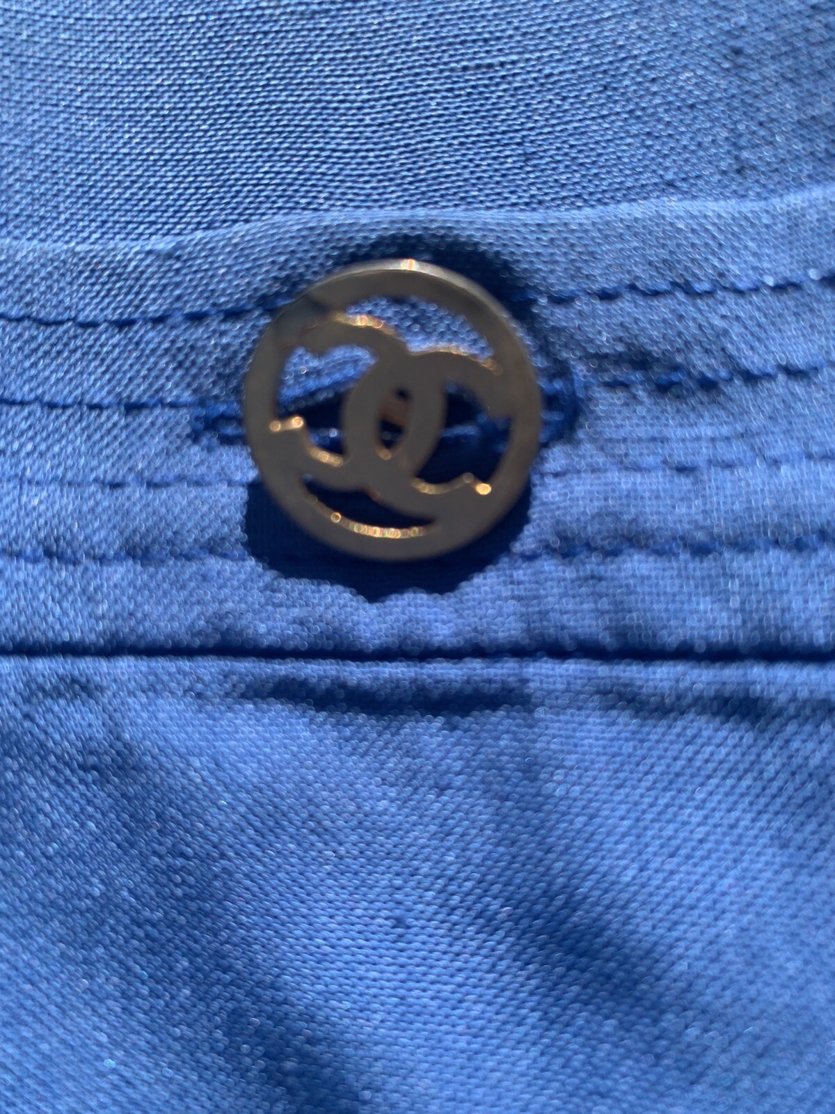 CHANEL Boutique Vintage Blue Tunic Pullover Top CC Logo Buttons Made in France